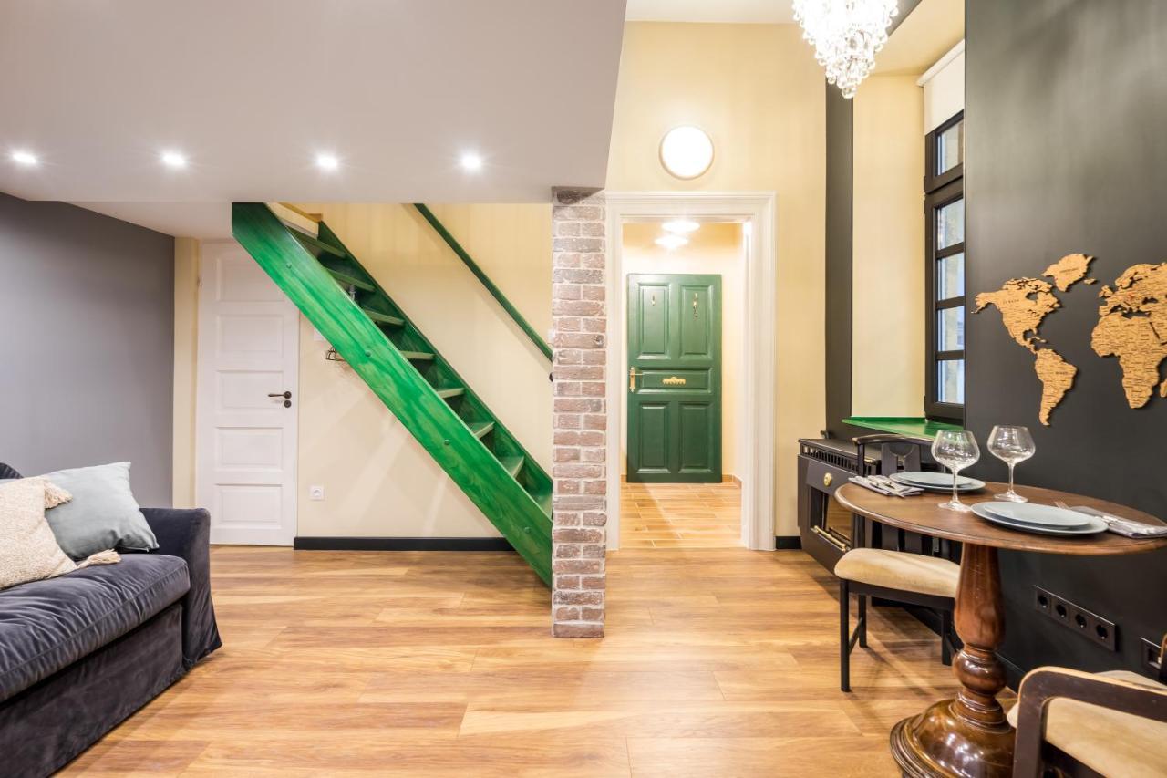 Unique & Stylish - Home Of Traveler In City Center Budapest Luaran gambar